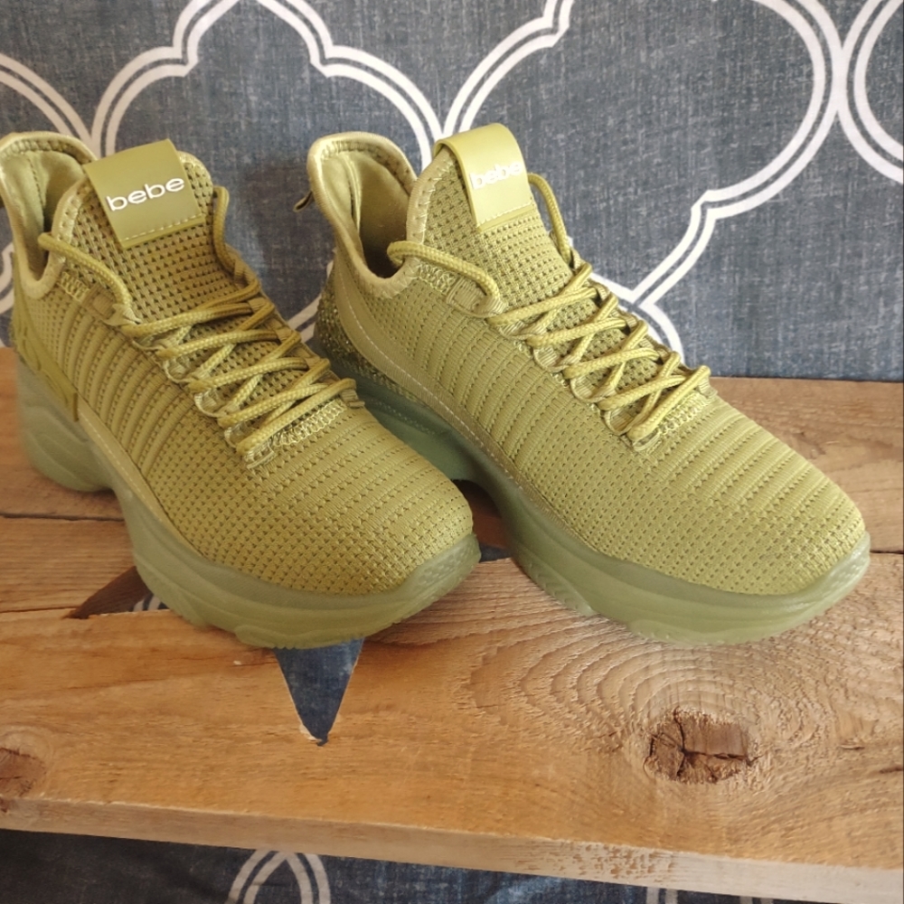Bebe sneakers